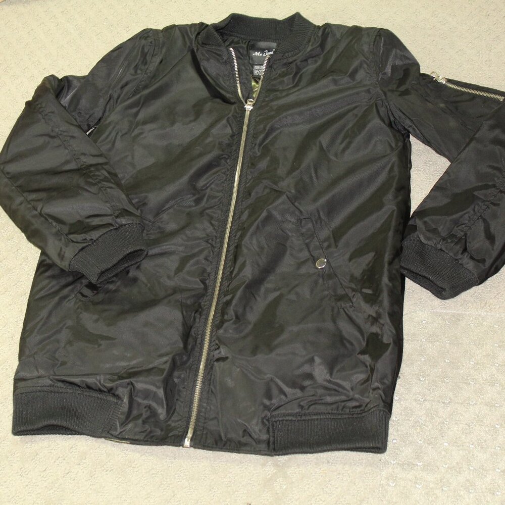 Me Jane Women's Size M Black Nylon Bomber Jacket with Quilted Lining